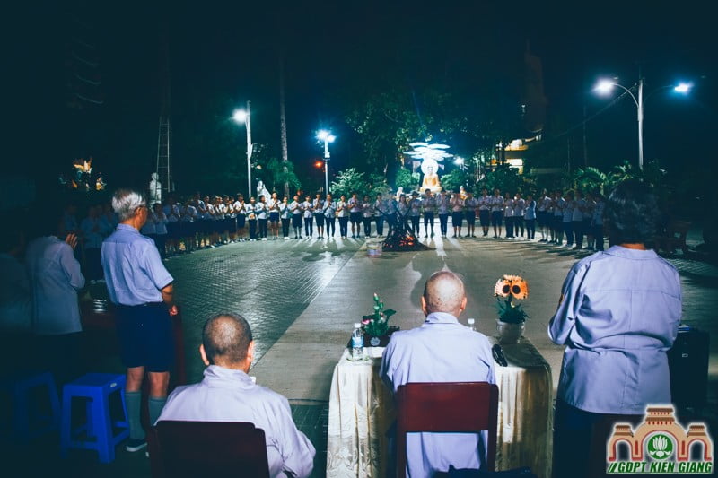 Đêm lửa trại Liên trại huấn luyện huynh trưởng Lộc Uyển XIII – A Dục XIII – Huyền Trang IV