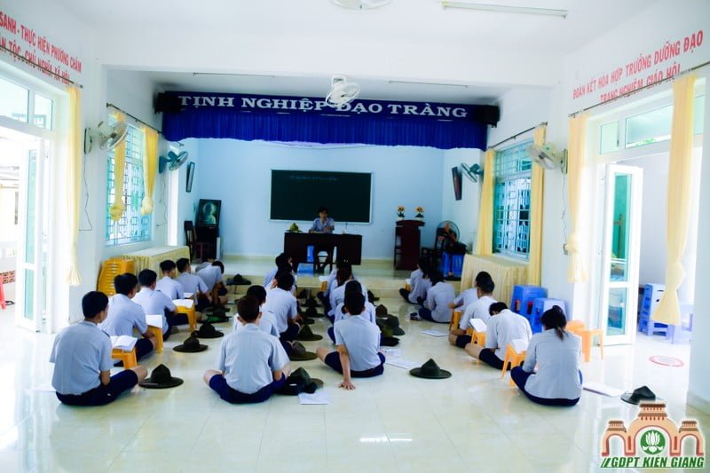 Một số hình ảnh sinh hoạt tại Liên trại huấn luyện huynh trưởng Lộc Uyển XIII – A Dục XIII – Huyền Trang IV