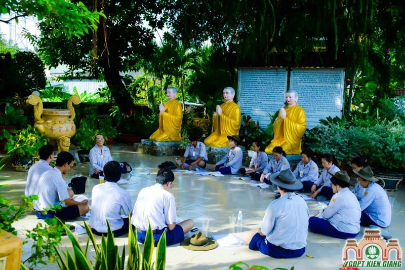 Một số hình ảnh sinh hoạt tại Liên trại huấn luyện huynh trưởng Lộc Uyển XIII – A Dục XIII – Huyền Trang IV