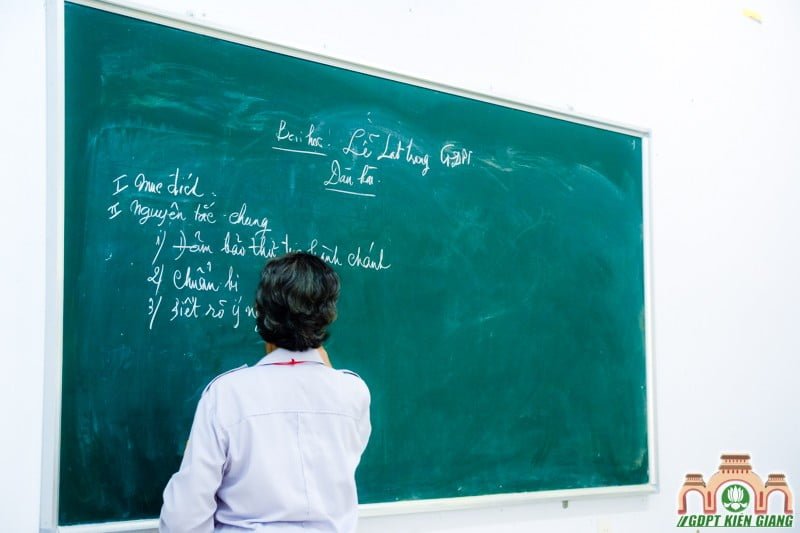 Một số hình ảnh sinh hoạt tại Liên trại huấn luyện huynh trưởng Lộc Uyển XIII – A Dục XIII – Huyền Trang IV