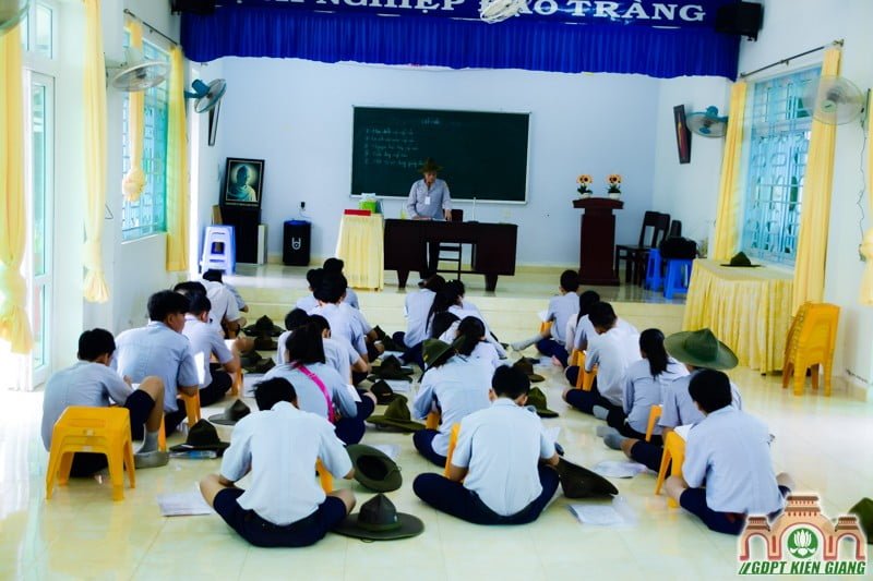 Một số hình ảnh sinh hoạt tại Liên trại huấn luyện huynh trưởng Lộc Uyển XIII – A Dục XIII – Huyền Trang IV
