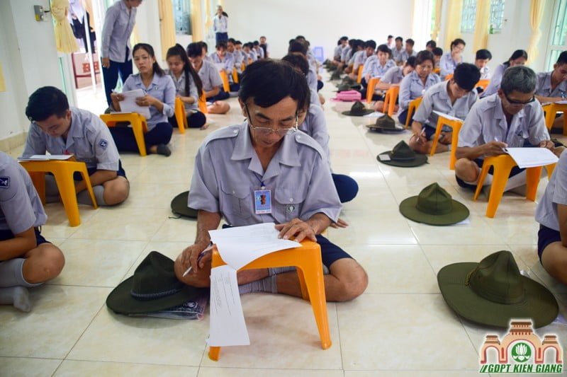 Thi kết khóa Liên trại huấn luyện Lộc Uyển XIII - A Dục XIII - Huyền Trang IV