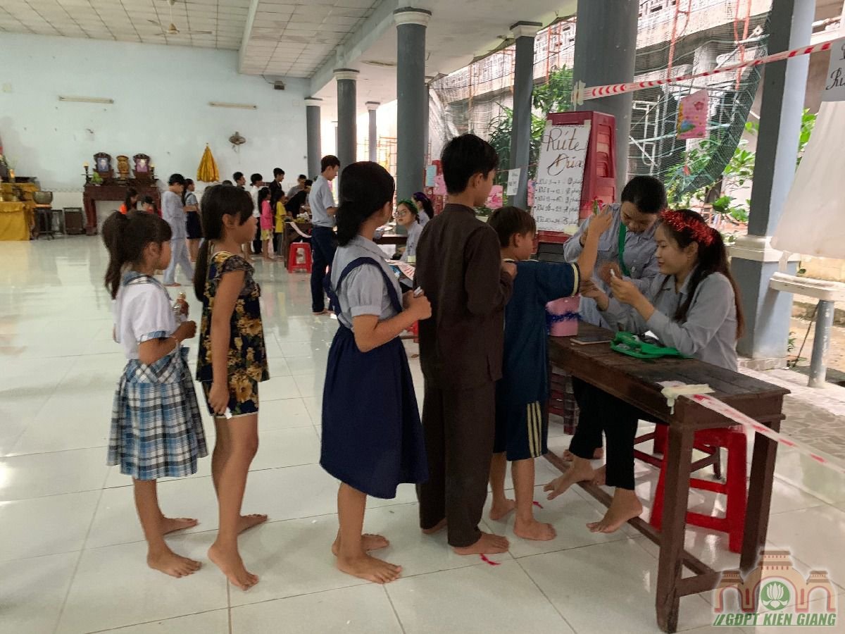 Ngay Hoi Trang Ram Trung Thu Se Chia Gdpt Buu Tho 03