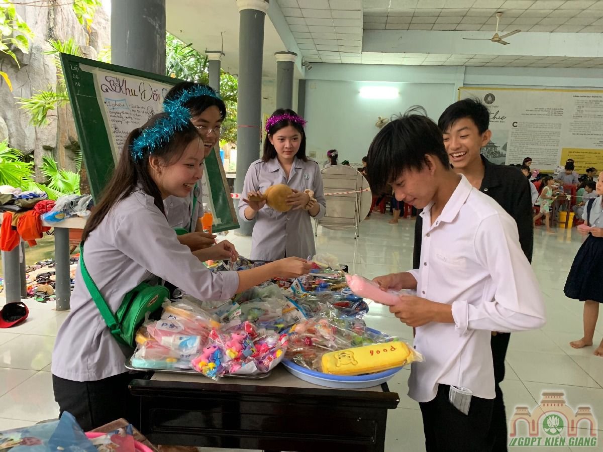 Ngay Hoi Trang Ram Trung Thu Se Chia Gdpt Buu Tho 09