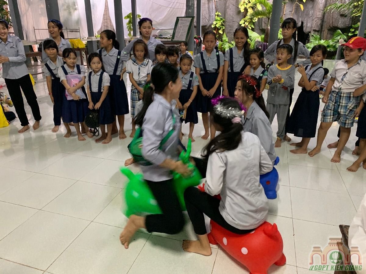 Ngay Hoi Trang Ram Trung Thu Se Chia Gdpt Buu Tho 28