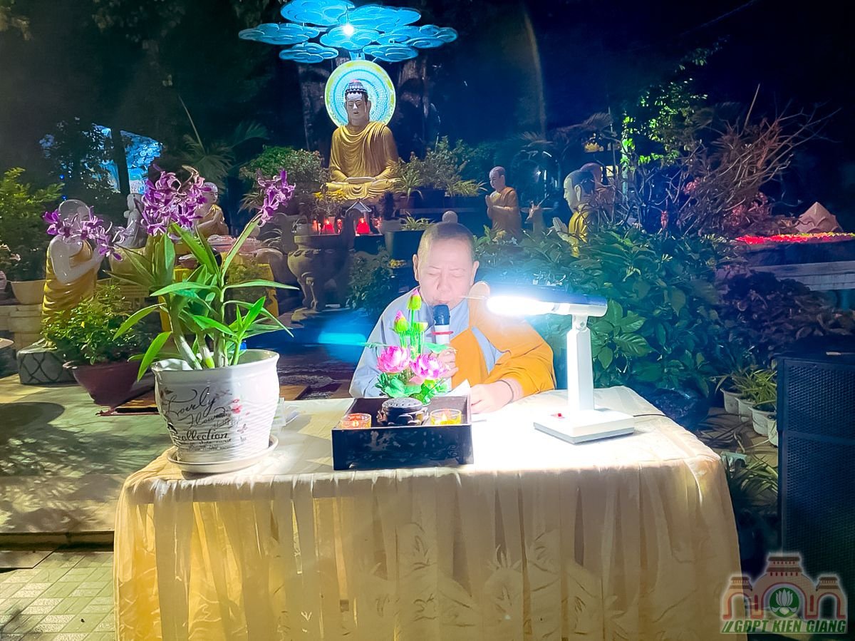 Le Thanh Dao Va Chu Nien 2020 Gia Dinh Phat Tu Tam Bao Tp Ha Tien 08
