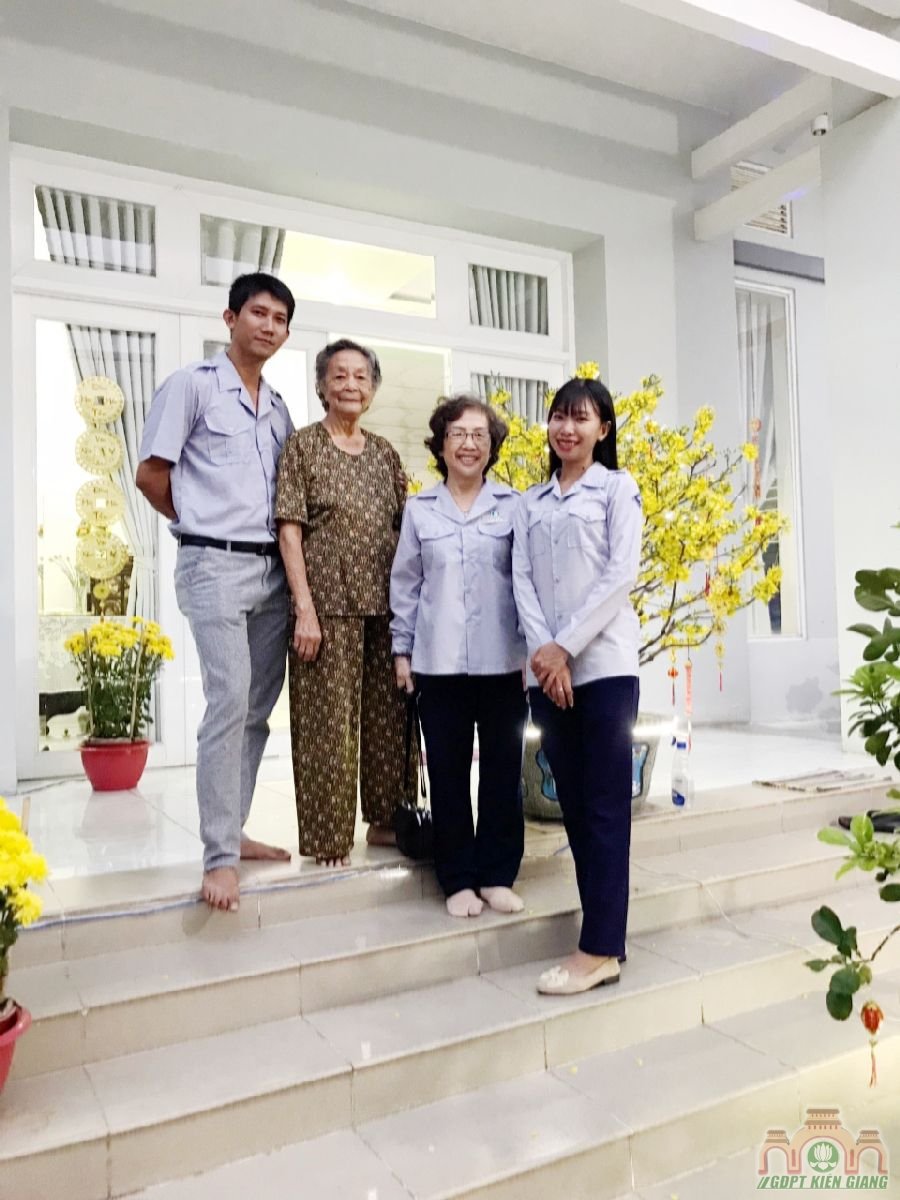 Gdpt Tam Bao Rach Gia Chuc Tet Tan Suu 2021 02