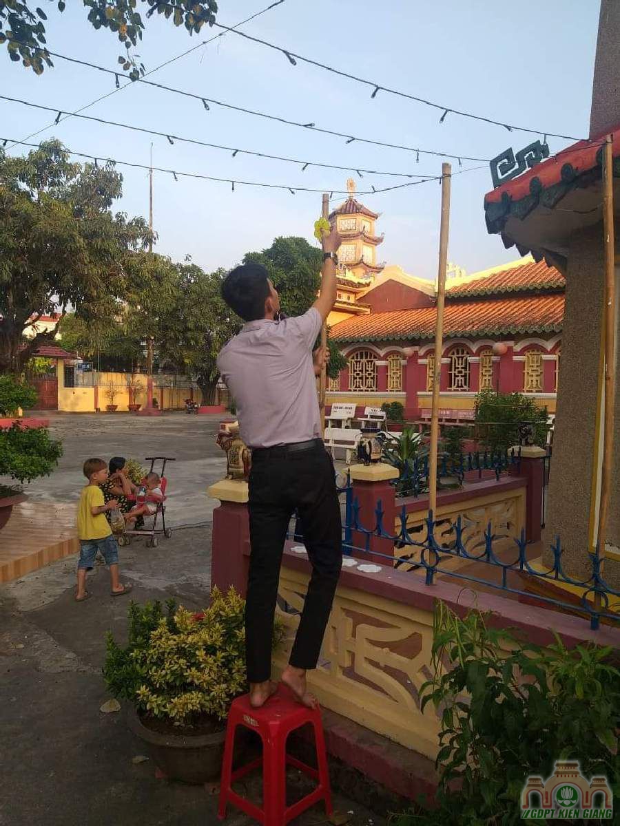 Gia Dinh Phat Tu Tam Bao Thuc Hien Cong Trinh Don Tet Tan Suu 2021 04