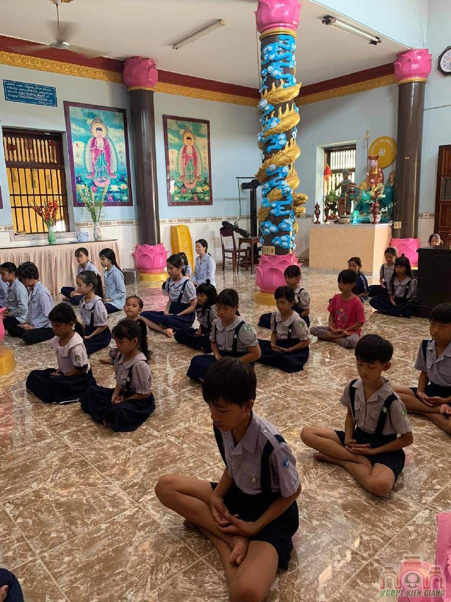 Le Cat Day Len Doan Va Le Phat Nguyen Ket Nap Doan Sinh Gdpt Tam Bao Ha Tien Dau Nam 2021 01