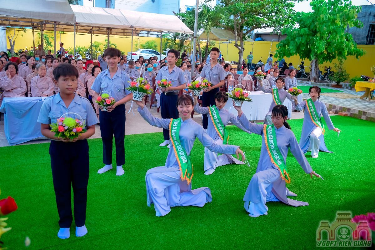 Le Ky Niem 50 Nam Thanh Lap Chua Kim Quang 07