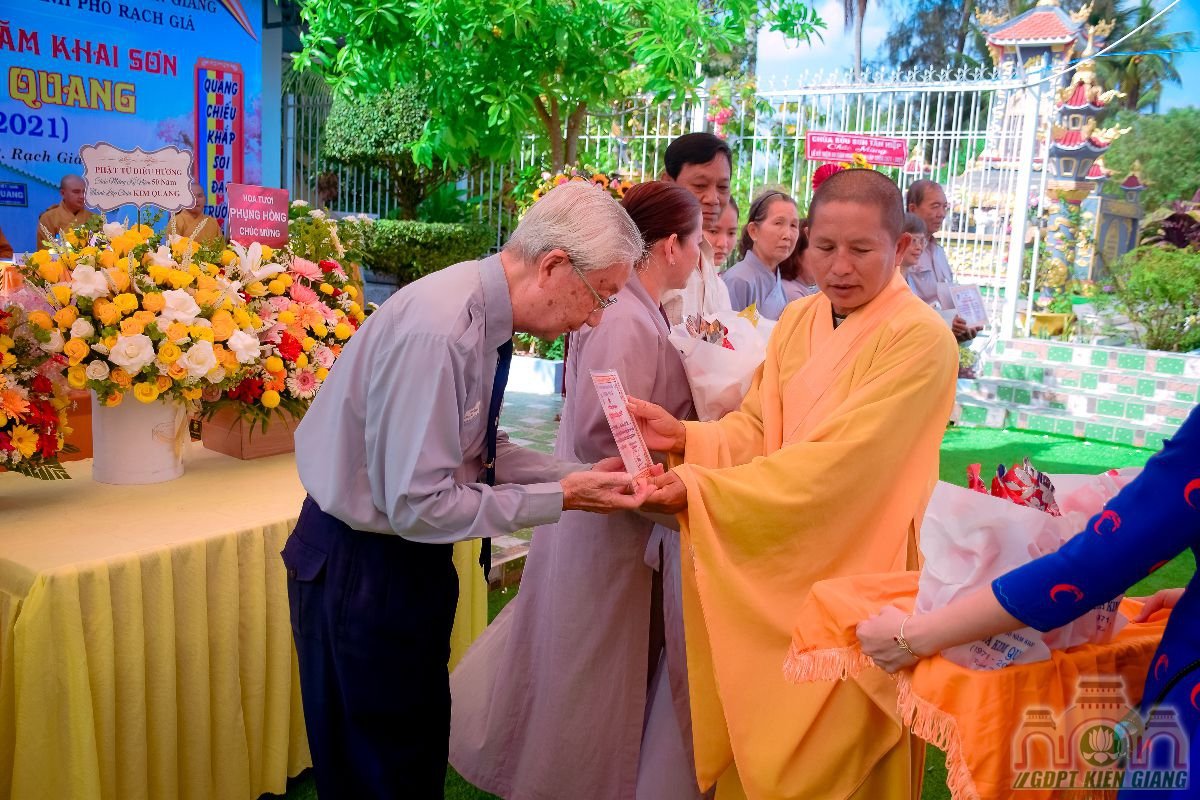 Le Ky Niem 50 Nam Thanh Lap Chua Kim Quang 16