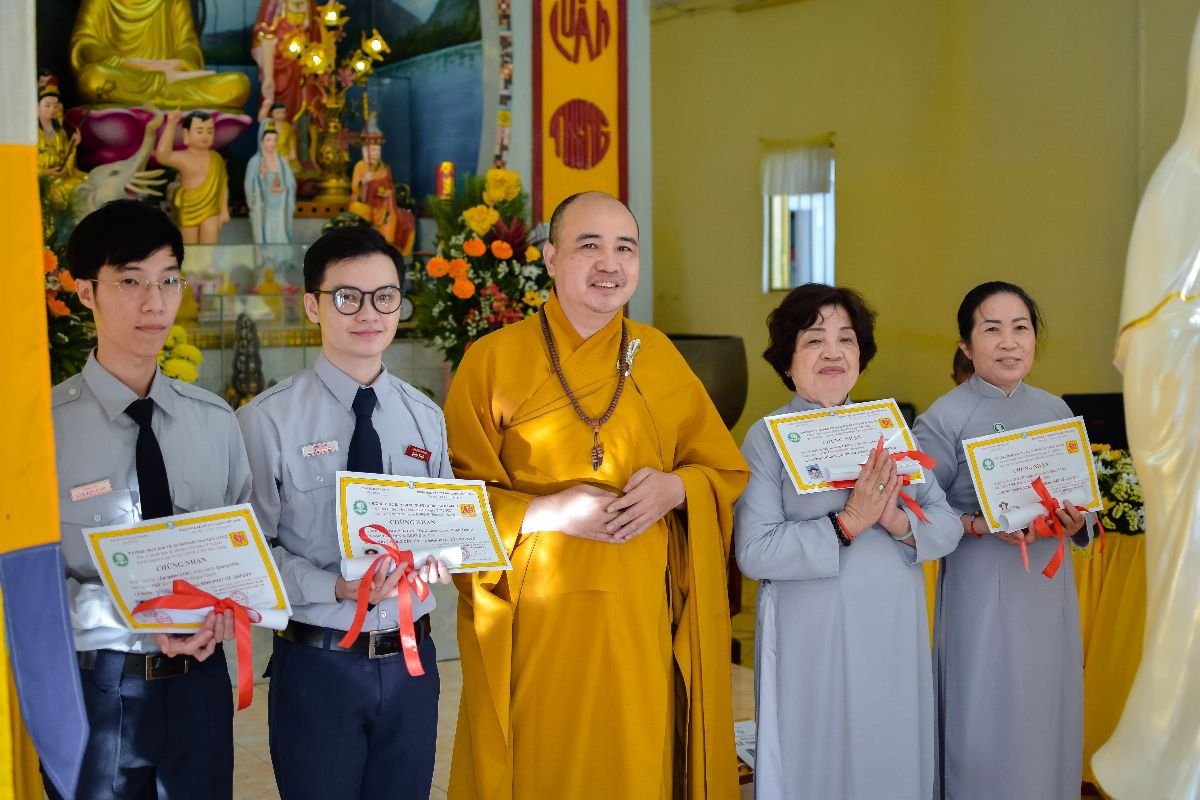Gdpt Kien Giang To Chuc Le Tho Cap Tap Tin Cho Huynh Truong Du Dieu Kien 5