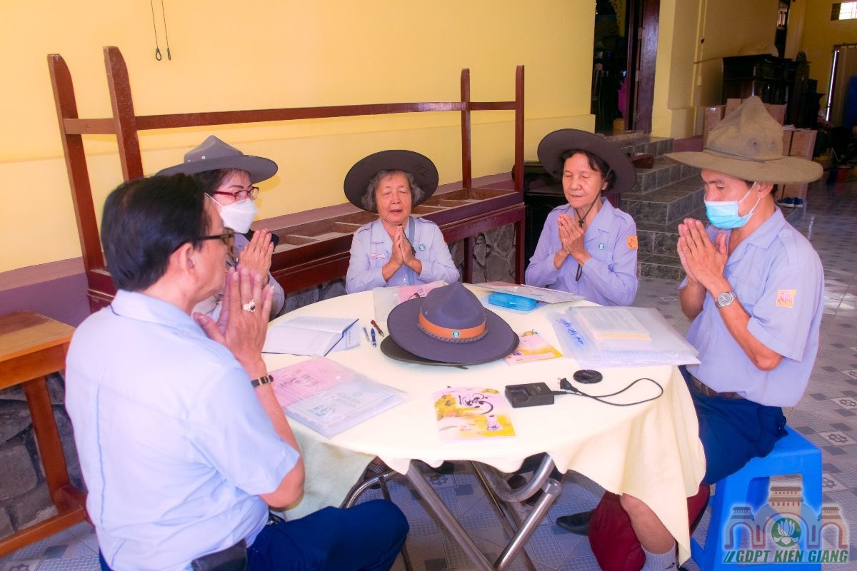 Khai Mac Lien Trai Huan Luyen Loc Uyen A Duc Huyen Trang 2022 01