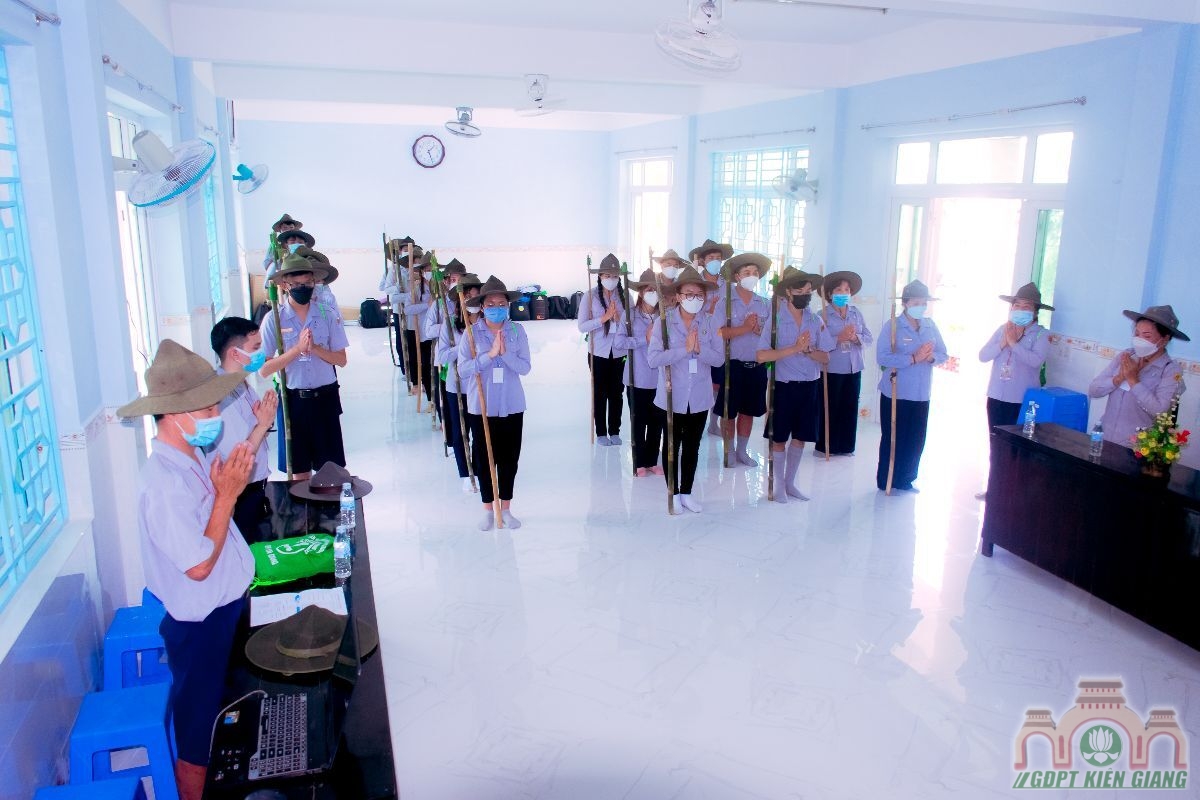 Khai Mac Lien Trai Huan Luyen Loc Uyen A Duc Huyen Trang 2022 09