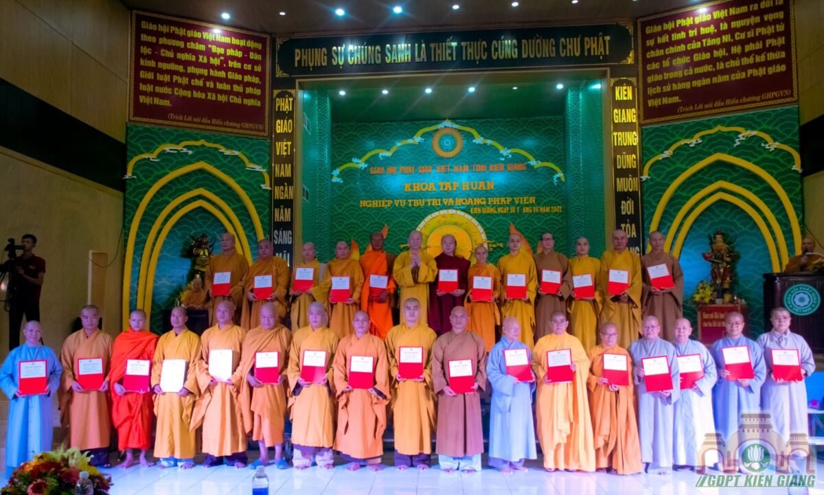 Phan Ban Gdpt Kien Giang Nhiem Ky 2022 2028 Nhan Quyet Dinh Chuan Y Nhan Su 02