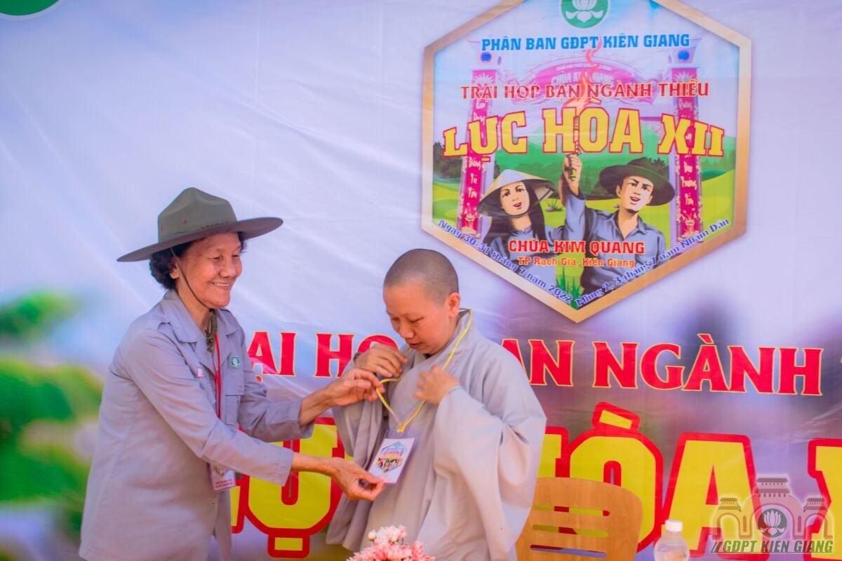 Phan Ban Gdpt Kien Giang Khai Mac Trai Luc Hoa Xii 12