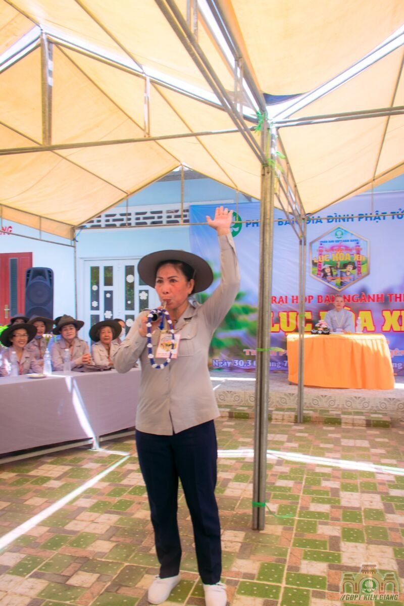 Phan Ban Gdpt Kien Giang Khai Mac Trai Luc Hoa Xii 13