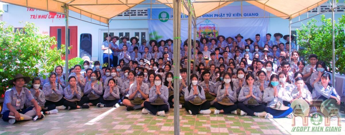 Phan Ban Gdpt Kien Giang Khai Mac Trai Luc Hoa Xii 20