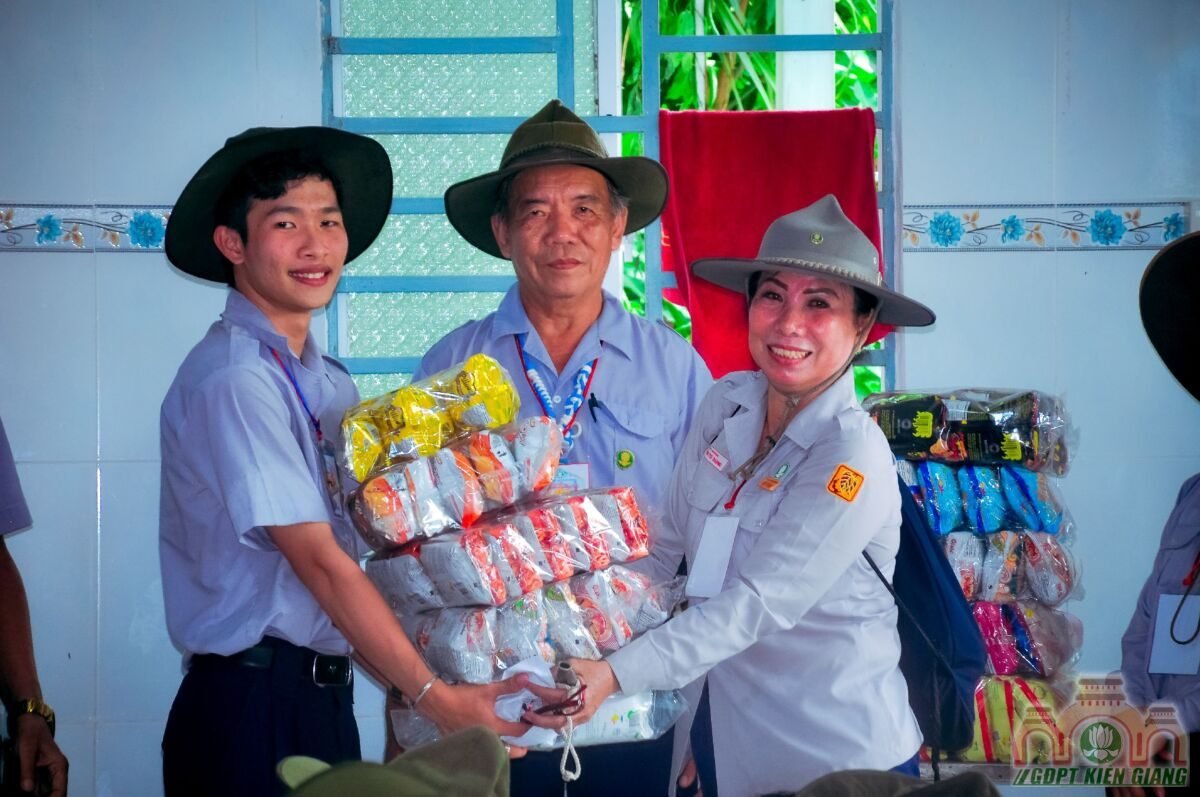 Tro Choi Lon Luc Hoa Xii Trai Nghiem Hanh Trinh Tay Vuc Ky 17