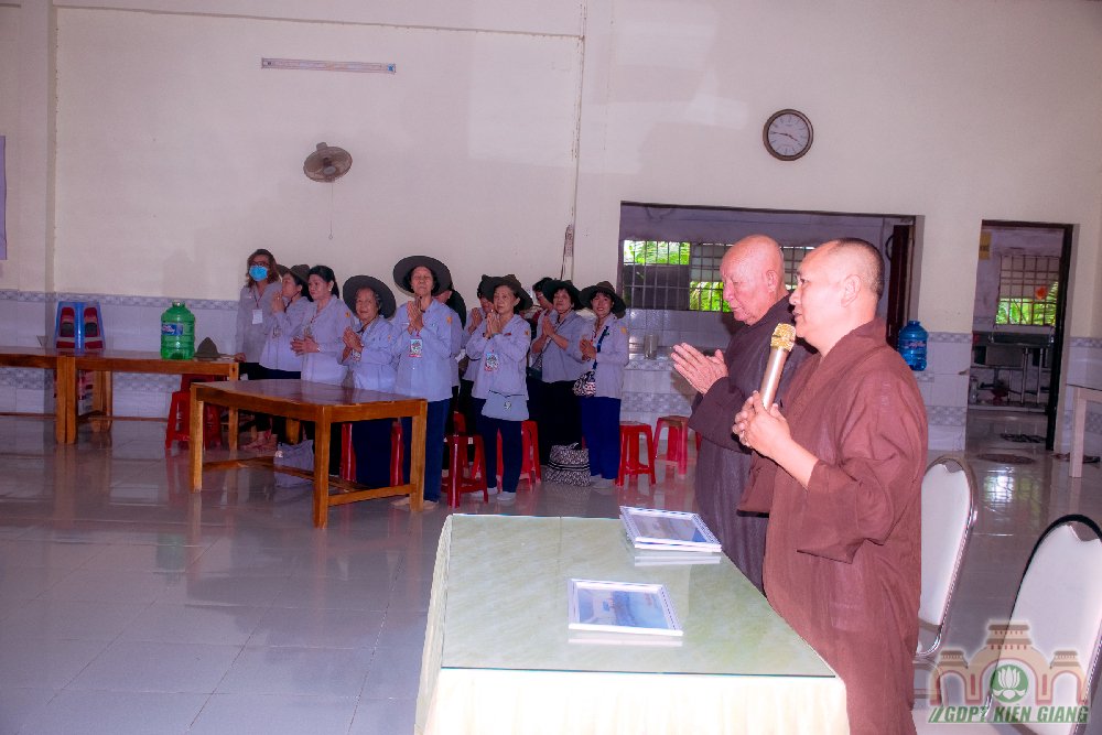 Be Mac Trai Luc Hoa Xiii Gdpt Kien Giang 11