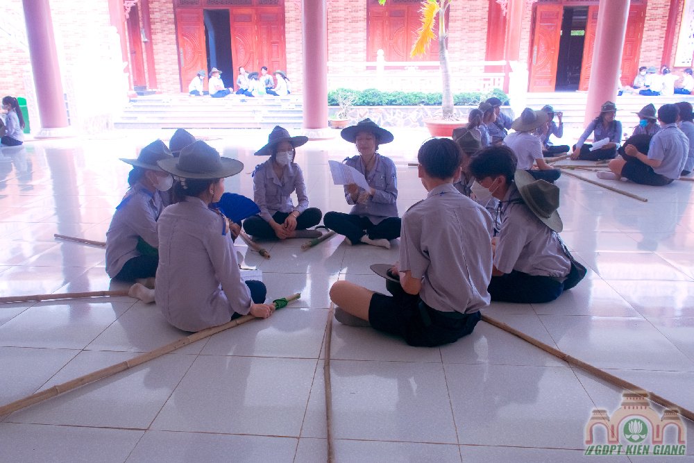 Phan Ban Gdpt Kien Giang Khai Mac Trai Luc Hoa Xiii 07