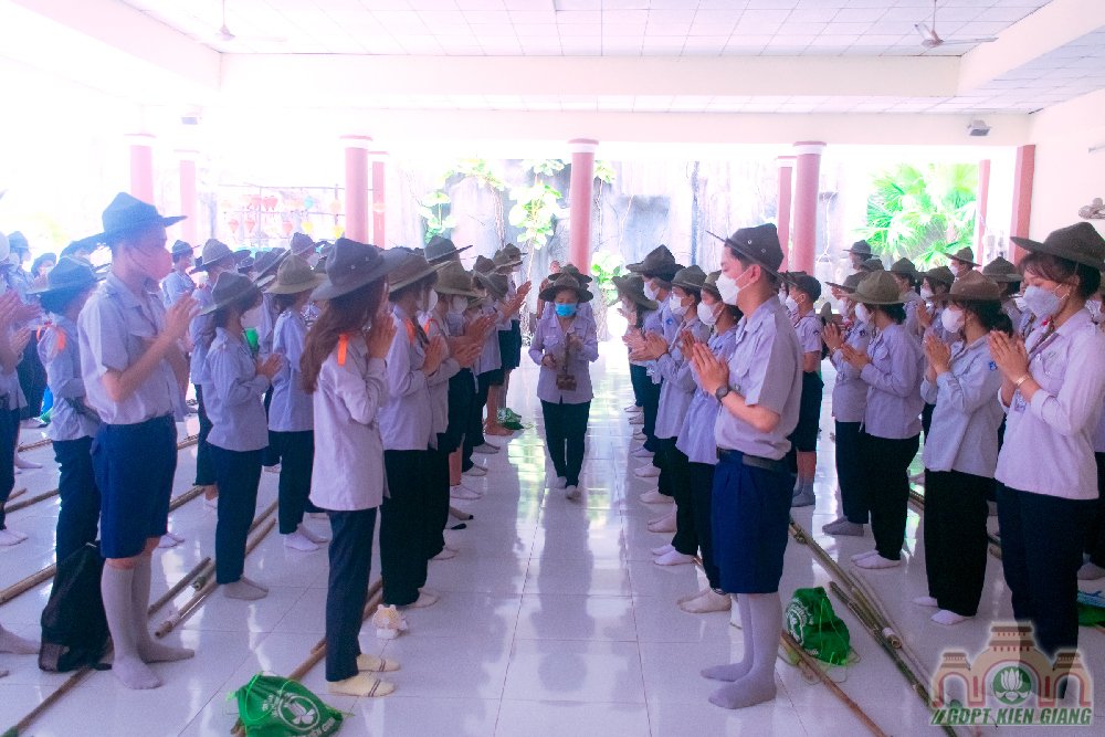 Phan Ban Gdpt Kien Giang Khai Mac Trai Luc Hoa Xiii 08
