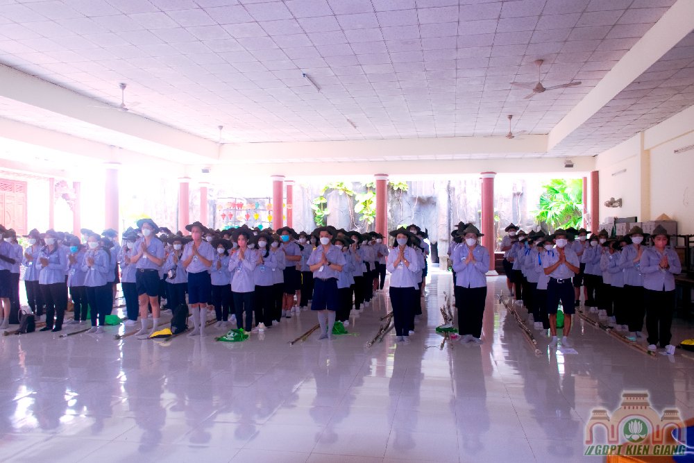 Phan Ban Gdpt Kien Giang Khai Mac Trai Luc Hoa Xiii 11