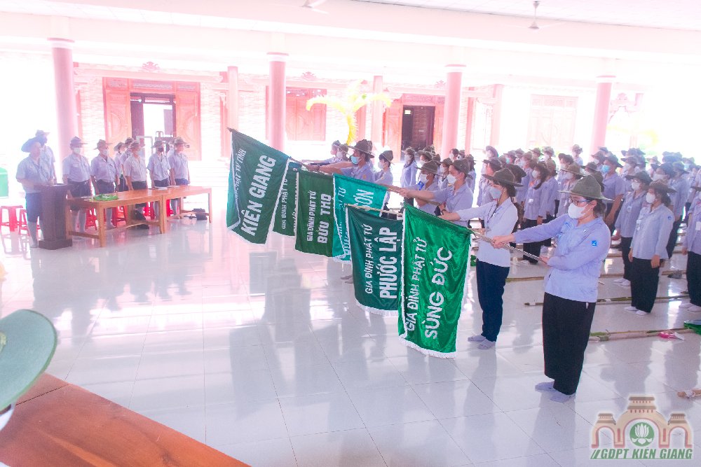 Phan Ban Gdpt Kien Giang Khai Mac Trai Luc Hoa Xiii 12