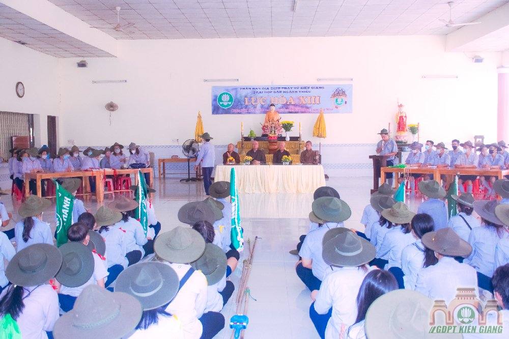 Phan Ban Gdpt Kien Giang Khai Mac Trai Luc Hoa Xiii 14