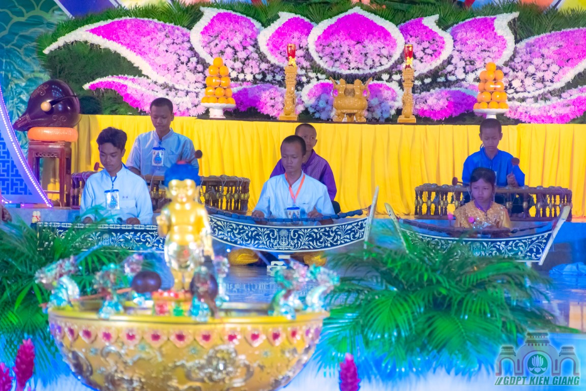 Phat Giao Kien Giang Don Mung Vesak 2567 01