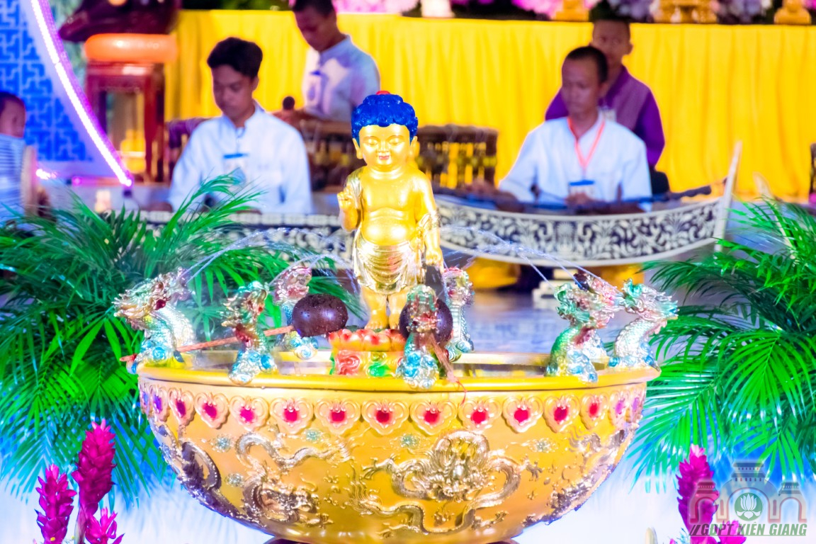 Phat Giao Kien Giang Don Mung Vesak 2567 02