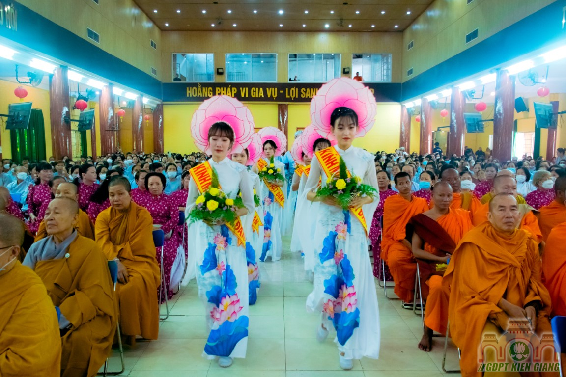 Phat Giao Kien Giang Don Mung Vesak 2567 08