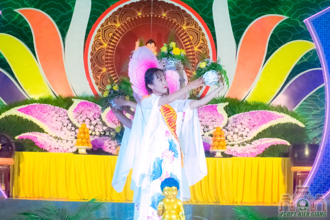 Phat Giao Kien Giang Don Mung Vesak 2567 13