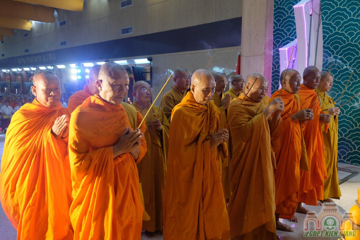 Phat Giao Kien Giang Don Mung Vesak 2567 25