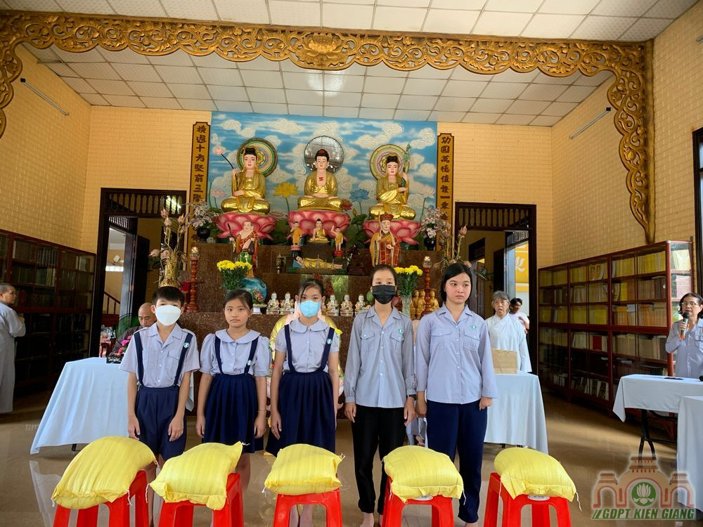 Gdpt Buu Tho Ket Noi Tinh Lam Mot Hanh Trinh Yeu Thuong Va Su Chia Se Day Y Nghia 10