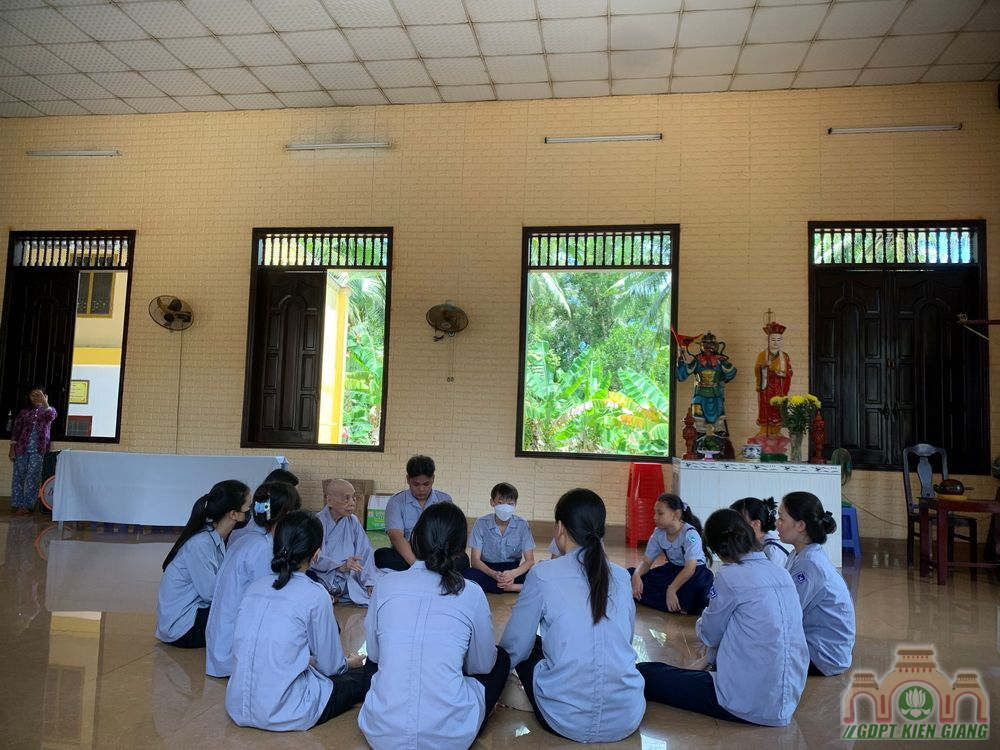 Gdpt Buu Tho Ket Noi Tinh Lam Mot Hanh Trinh Yeu Thuong Va Su Chia Se Day Y Nghia 2