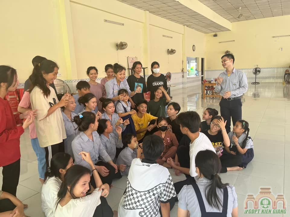 Gdpt Buu Tho To Chuc Cau Lac Bo Gieo Mam Hanh Phuc 12