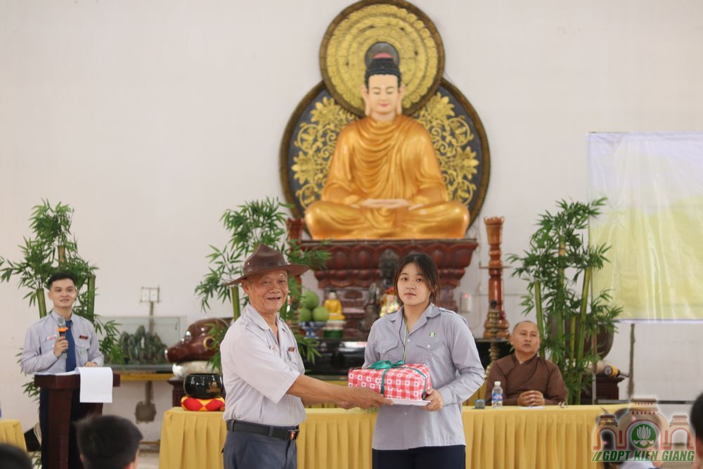 Le Trao Hoc Bong Uom Mam Tri Tue Nam Hoc 2023 2024 Tai Chua Buu Tho 21
