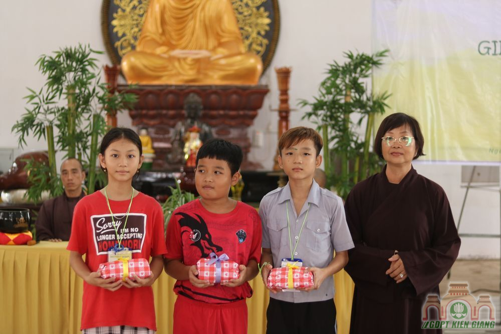Le Trao Hoc Bong Uom Mam Tri Tue Nam Hoc 2023 2024 Tai Chua Buu Tho 23