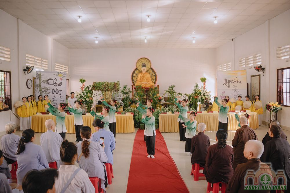 Gdpt Buu Tho Tai Trung Tam Thien Tap Buu Tho Noi Gan Ket Tinh Than Nhan Ngay Le Vu Lan Bao Hieu 3
