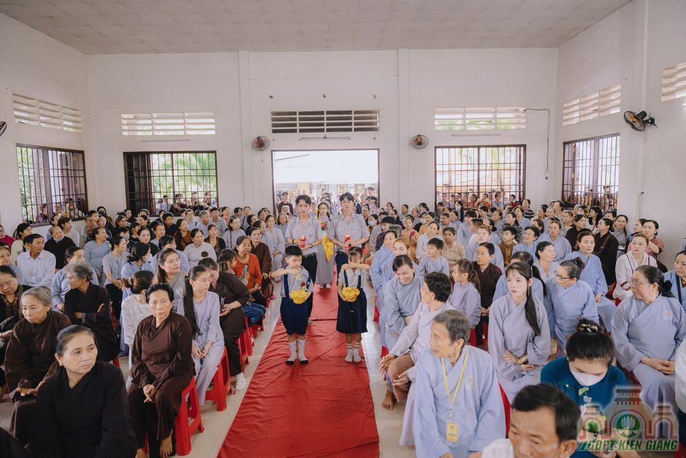 Gdpt Buu Tho Tai Trung Tam Thien Tap Buu Tho Noi Gan Ket Tinh Than Nhan Ngay Le Vu Lan Bao Hieu 6