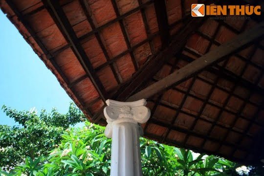 '''
Từ 1973-1975, ngôi nhà được công ty Đông lạnh ở Rạch Sỏi mướn làm văn phòng.
'''