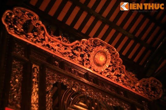 '''
Sau 1975, ngôi nhà thuộc nhà Nước quản lý, được tỉnh hội Phụ nữ Kiên Giang sử dụng làm cơ quan trong một thời gian ngắn, rồi giao cho đoàn văn công thuộc Ty văn hoá Thông tin làm trụ sở.
'''