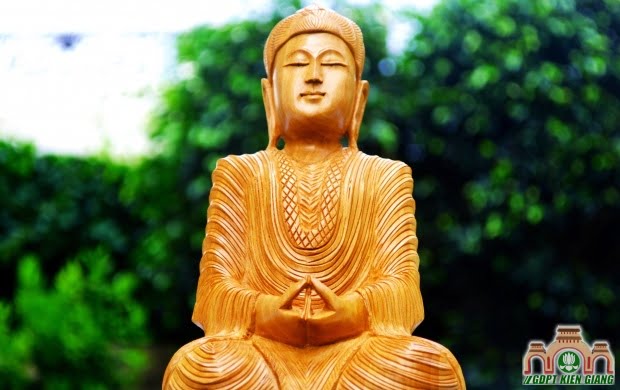 lord buddha meditating sitting t3