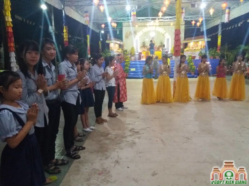 GĐPT Tam Bảo (Hà Tiên) tổ chức đêm nguyên tiêu hái lộc đầu năm