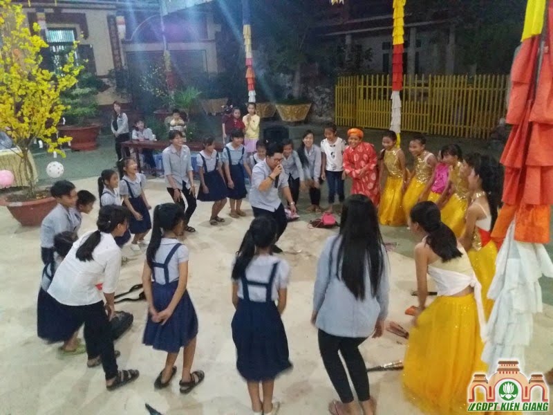 GĐPT Tam Bảo (Hà Tiên) tổ chức đêm nguyên tiêu hái lộc đầu năm