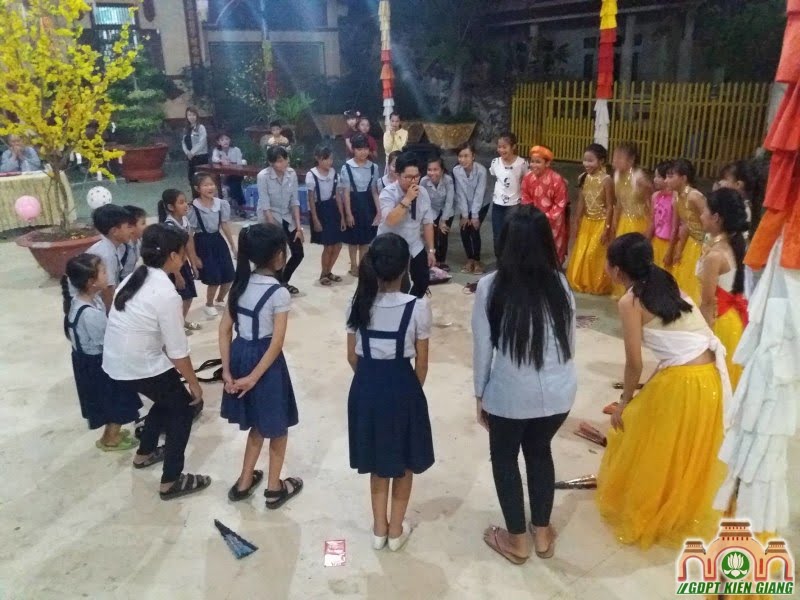GĐPT Tam Bảo (Hà Tiên) tổ chức đêm nguyên tiêu hái lộc đầu năm