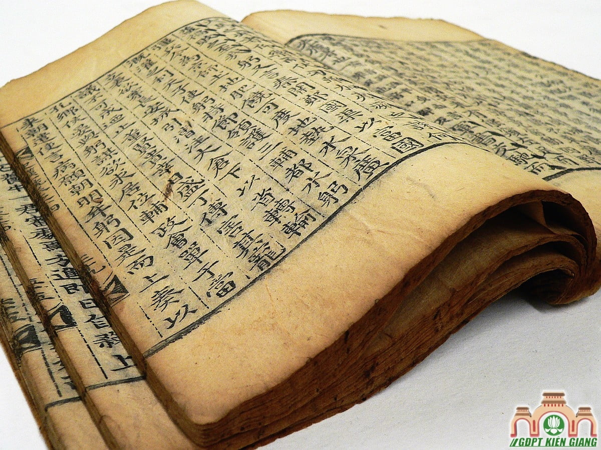 y kinh giải nghĩa, tam thế phật oan