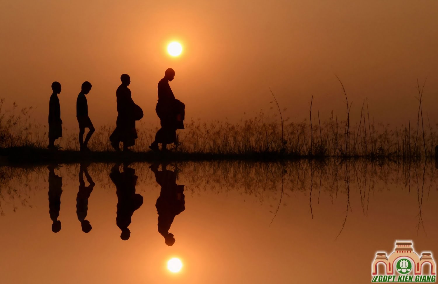 Y Kinh Giải Nghĩa, Tam Thế Phật Oan