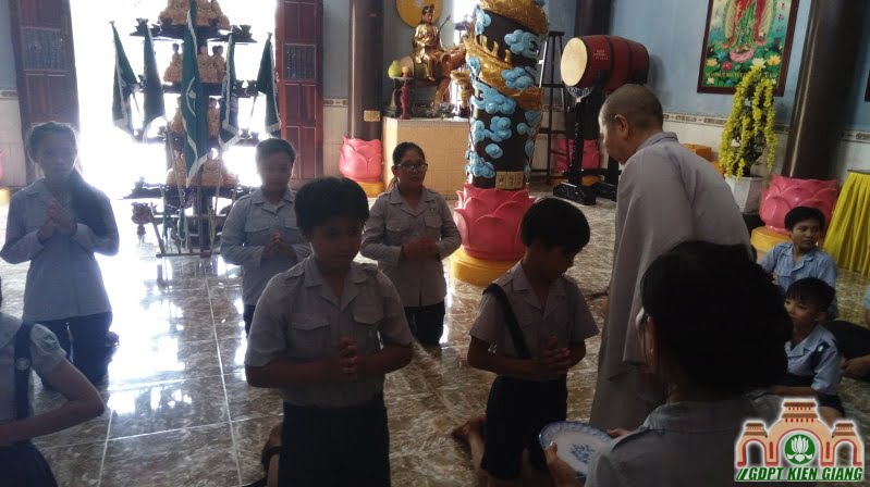 Lễ Lên Đoàn cho đoàn sinh GĐPT Tam Bảo (Hà Tiên)